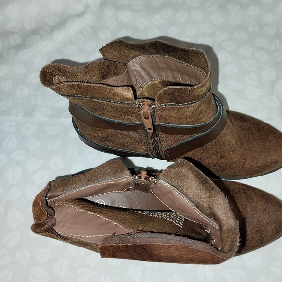Massini Alexandra Brown Side Zipper Ankle Boots Size 10 - Picture 11 of 14